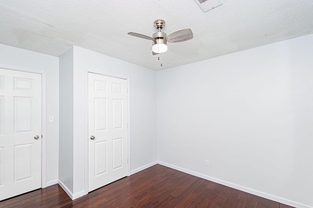 213 S REED ST, Centralia, MO 65240