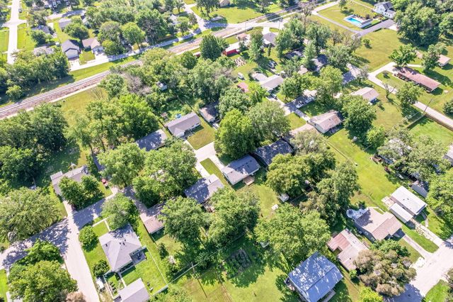 213 S REED ST, Centralia, MO 65240