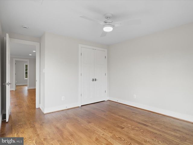 2127 N TROY ST, Arlington, VA 22201