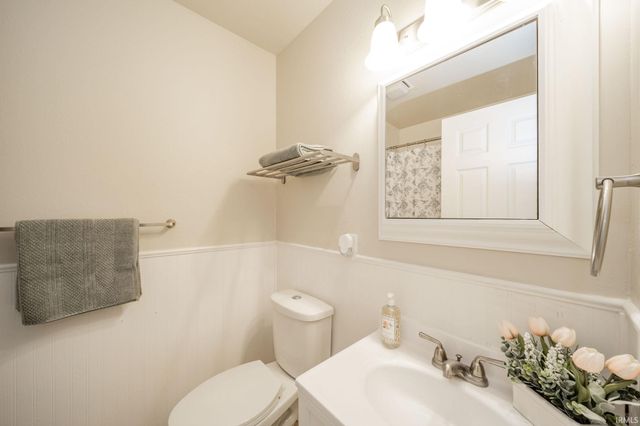 5906 Monona Drive, Kokomo, IN 46902