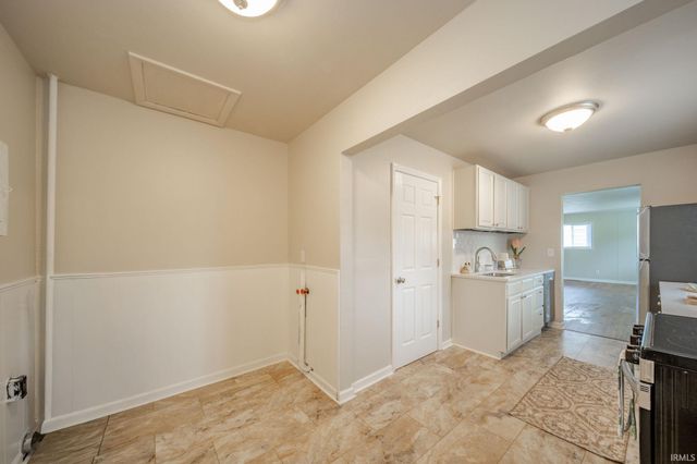5906 Monona Drive, Kokomo, IN 46902