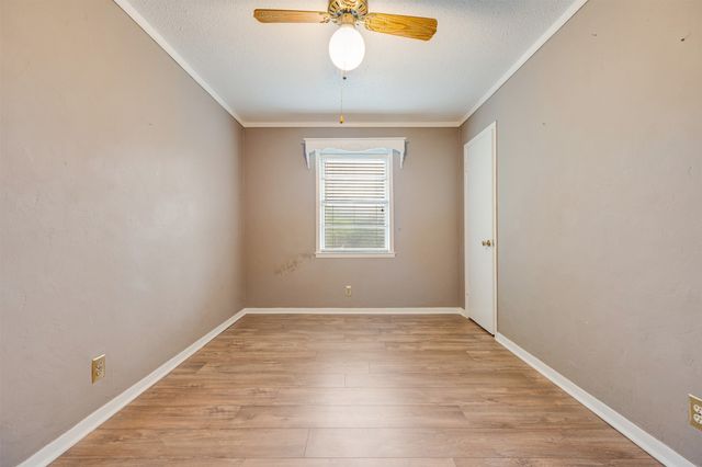 4025 Old Bonham Road, Paris, TX 75460