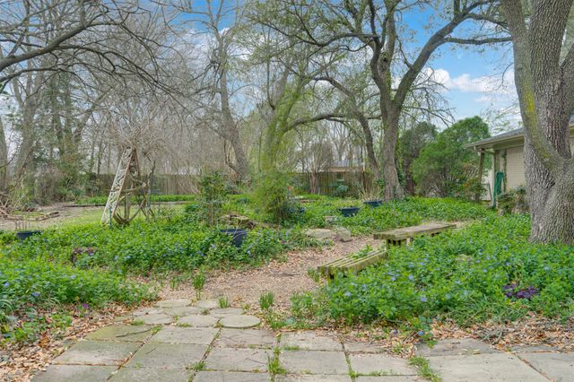 4025 Old Bonham Road, Paris, TX 75460