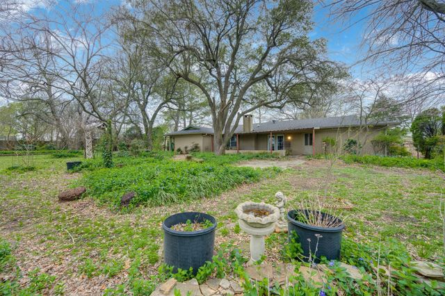 4025 Old Bonham Road, Paris, TX 75460