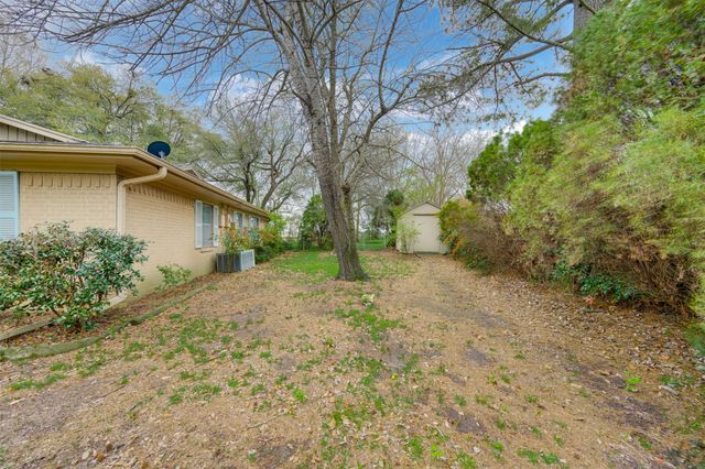 4025 Old Bonham Road, Paris, TX 75460
