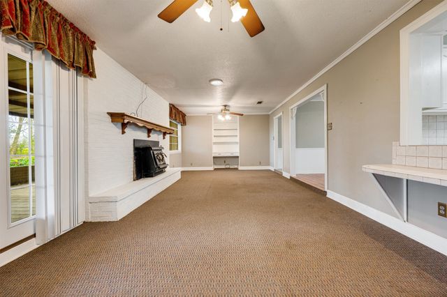 4025 Old Bonham Road, Paris, TX 75460