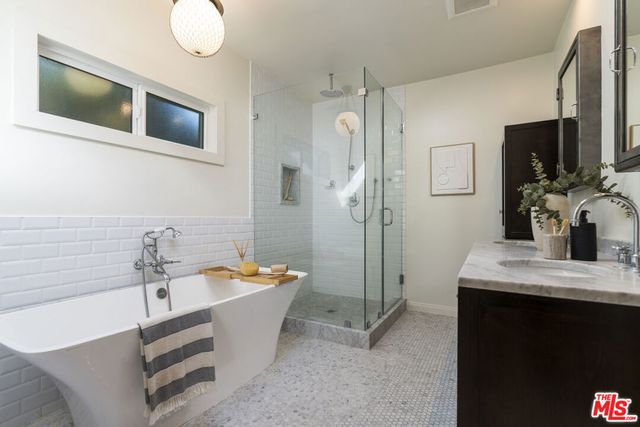 3108 Nichols Canyon Road, Los Angeles, CA 90046