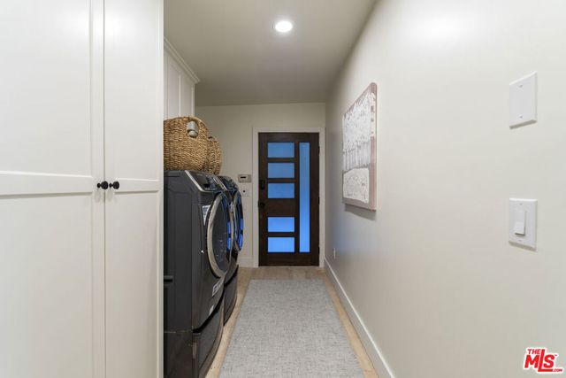 3108 Nichols Canyon Road, Los Angeles, CA 90046