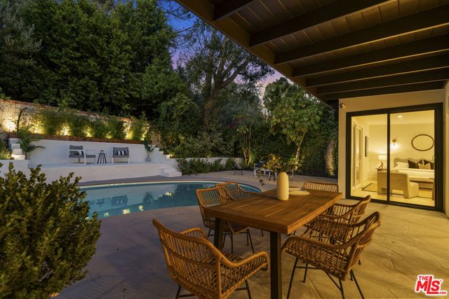3108 Nichols Canyon Road, Los Angeles, CA 90046