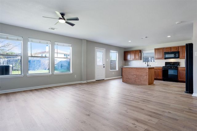 3630 Avalon Castle Drive, Spring, TX 77386