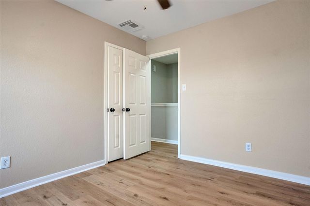 3630 Avalon Castle Drive, Spring, TX 77386