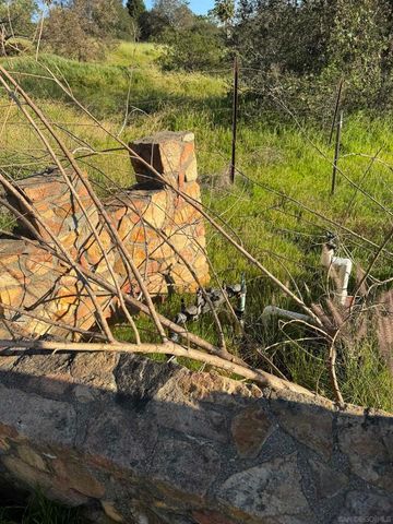 30421 Castle Crest, Valley Center, CA 92082