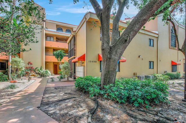 15499 Miami Lakeway N 306-5, Miami Lakes, FL 33014