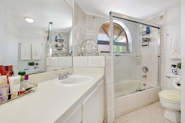 15499 Miami Lakeway N 306-5, Miami Lakes, FL 33014