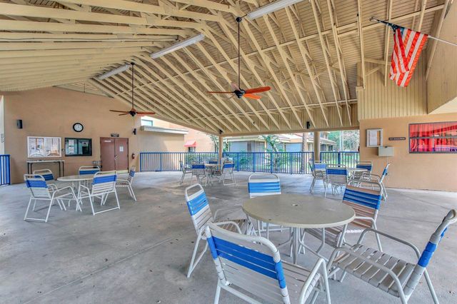 15499 Miami Lakeway N 306-5, Miami Lakes, FL 33014