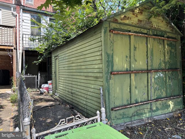 739 E 36TH ST, Baltimore, MD 21218