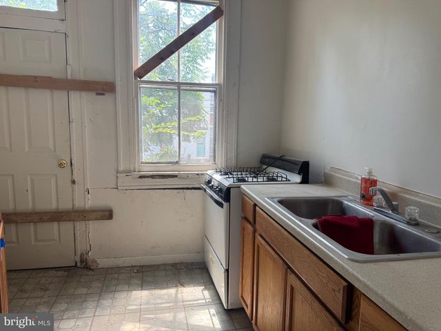 739 E 36TH ST, Baltimore, MD 21218