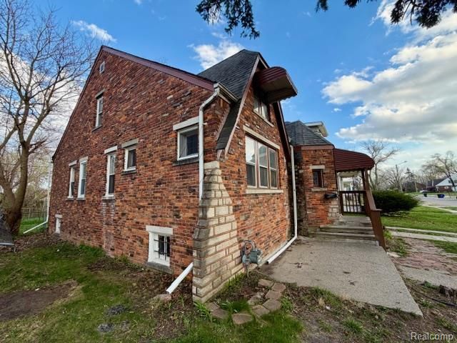 14590 Ardmore Street, Detroit, MI 48227