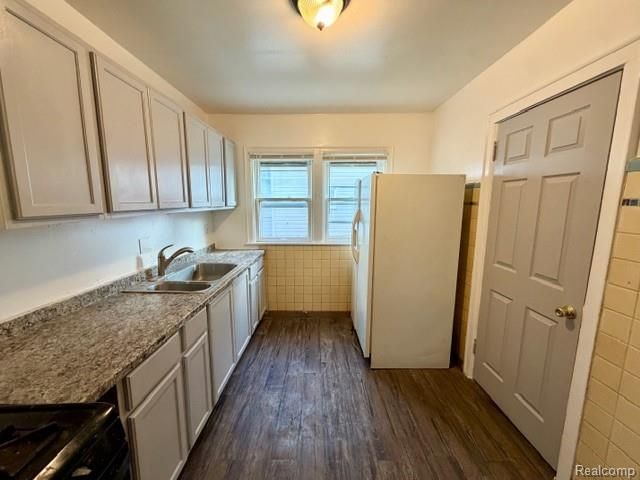 14590 Ardmore Street, Detroit, MI 48227