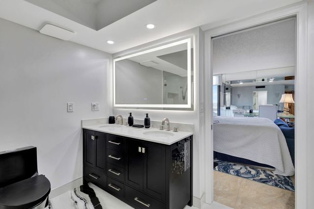 5550 N Ocean Drive 21c, Singer Island, FL 33404