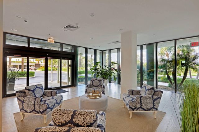 5550 N Ocean Drive 21c, Singer Island, FL 33404