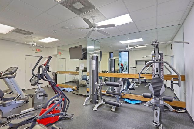 5550 N Ocean Drive 21c, Singer Island, FL 33404