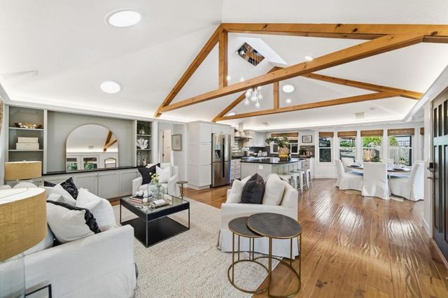 810 Glencrag Way, Woodside, CA 94062