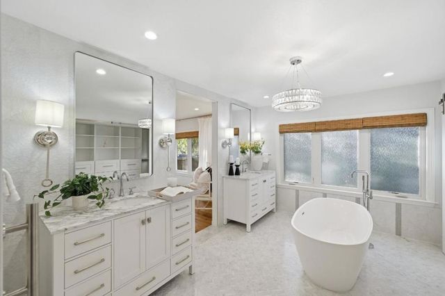 810 Glencrag Way, Woodside, CA 94062