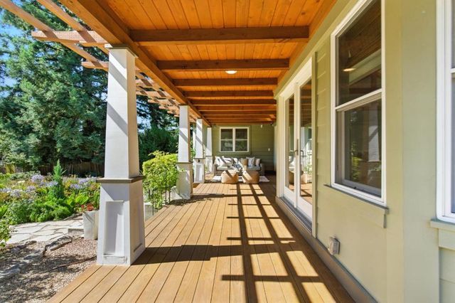 810 Glencrag Way, Woodside, CA 94062