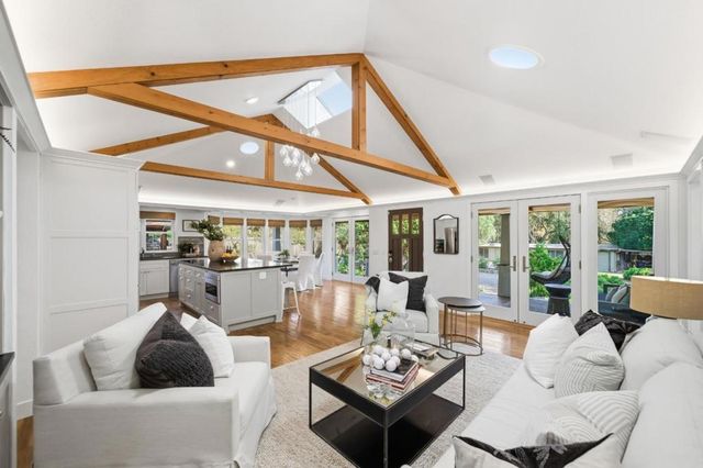 810 Glencrag Way, Woodside, CA 94062