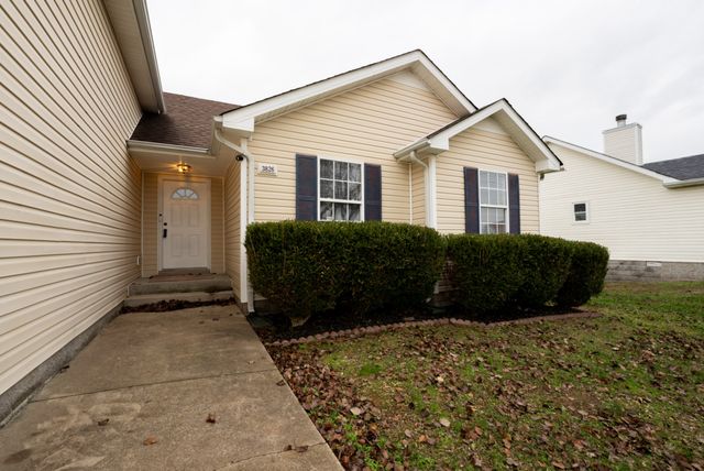 3826 Man O War Blvd, Clarksville, TN 37042