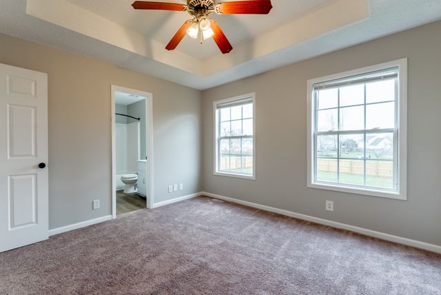 3826 Man O War Blvd, Clarksville, TN 37042