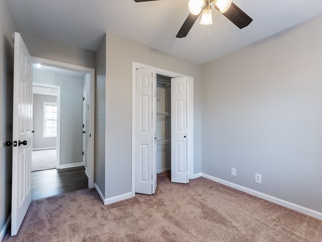 3826 Man O War Blvd, Clarksville, TN 37042