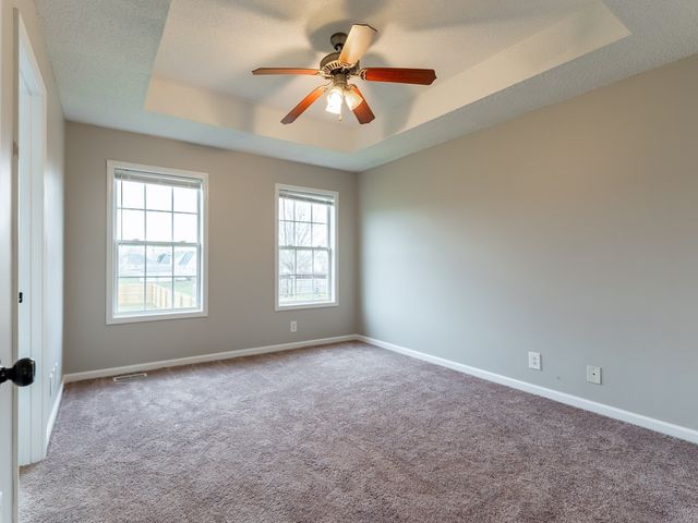 3826 Man O War Blvd, Clarksville, TN 37042