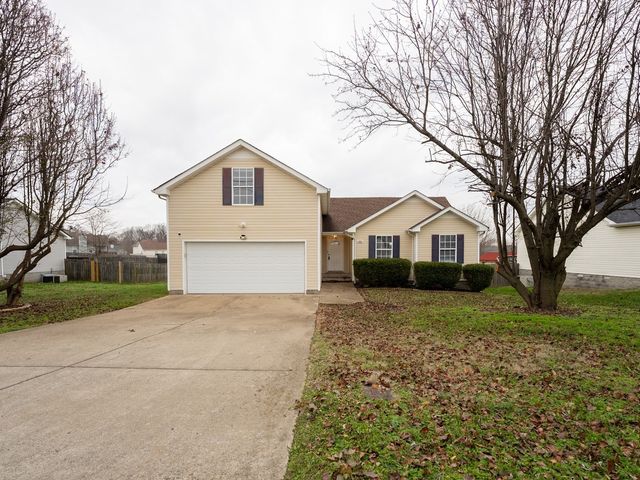 3826 Man O War Blvd, Clarksville, TN 37042