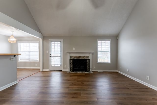 3826 Man O War Blvd, Clarksville, TN 37042