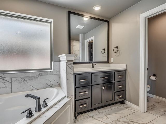 803 NE 33rd Street, Moore, OK 73160