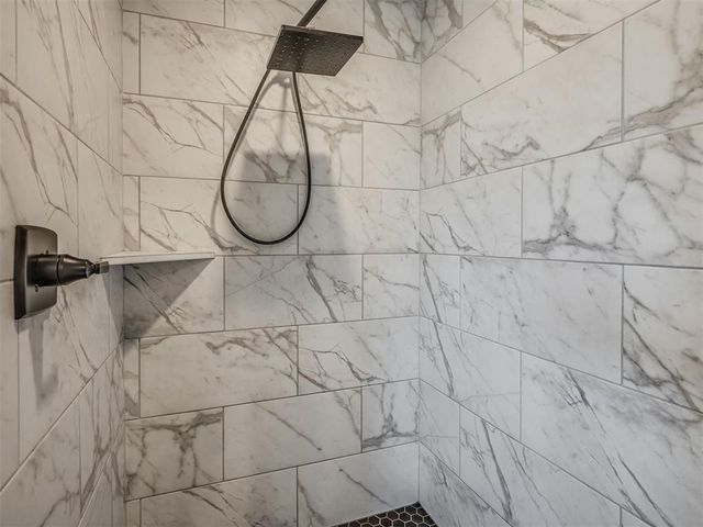 803 NE 33rd Street, Moore, OK 73160