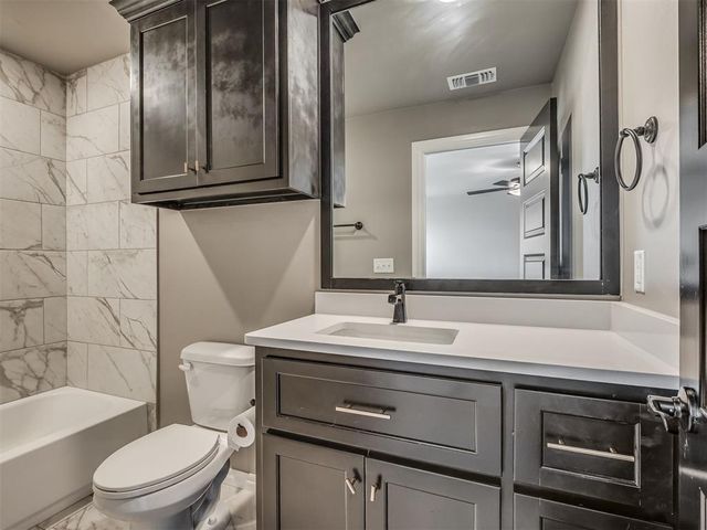 803 NE 33rd Street, Moore, OK 73160