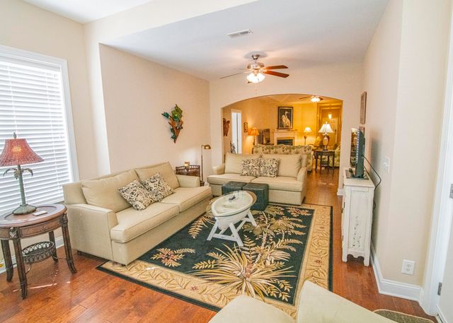 436 Arlington Circle, Murrells Inlet, SC 29576