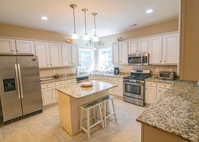 436 Arlington Circle, Murrells Inlet, SC 29576