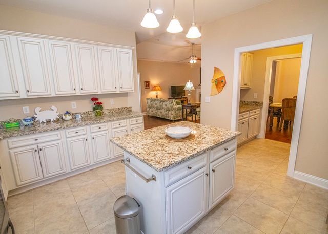 436 Arlington Circle, Murrells Inlet, SC 29576