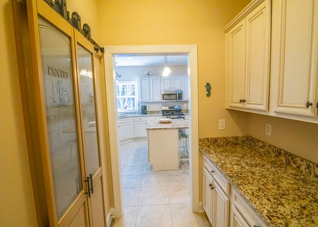 436 Arlington Circle, Murrells Inlet, SC 29576
