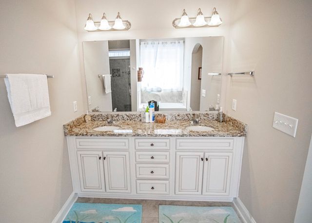 436 Arlington Circle, Murrells Inlet, SC 29576