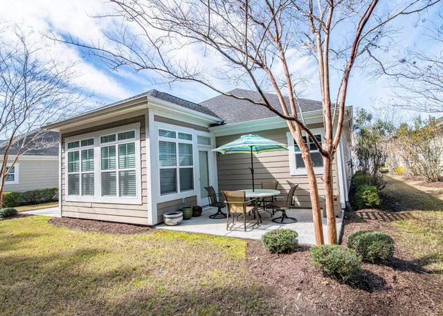 436 Arlington Circle, Murrells Inlet, SC 29576