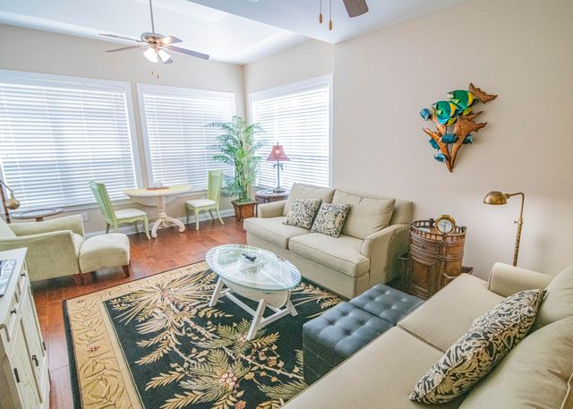 436 Arlington Circle, Murrells Inlet, SC 29576