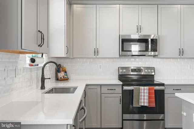 12612 CHAMBLISS DR, Hagerstown, MD 21740