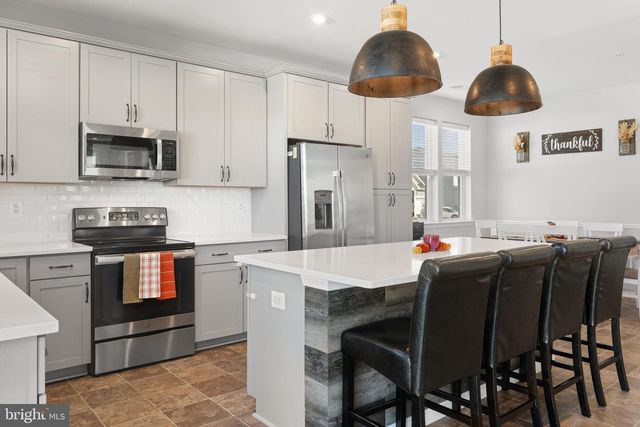 12612 CHAMBLISS DR, Hagerstown, MD 21740