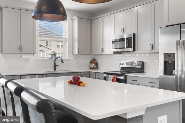 12612 CHAMBLISS DR, Hagerstown, MD 21740