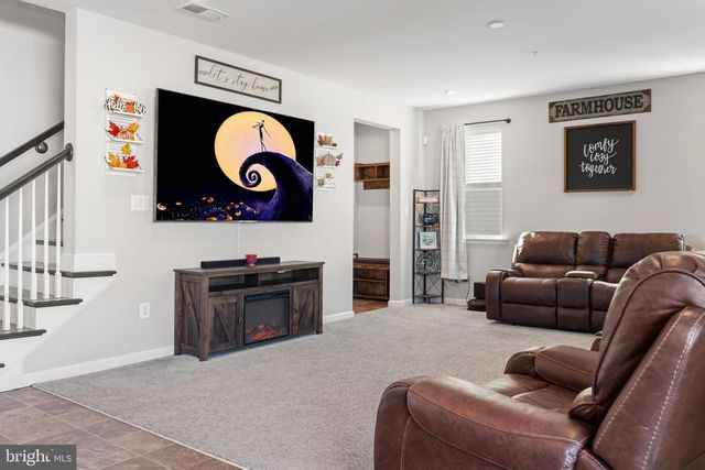 12612 CHAMBLISS DR, Hagerstown, MD 21740